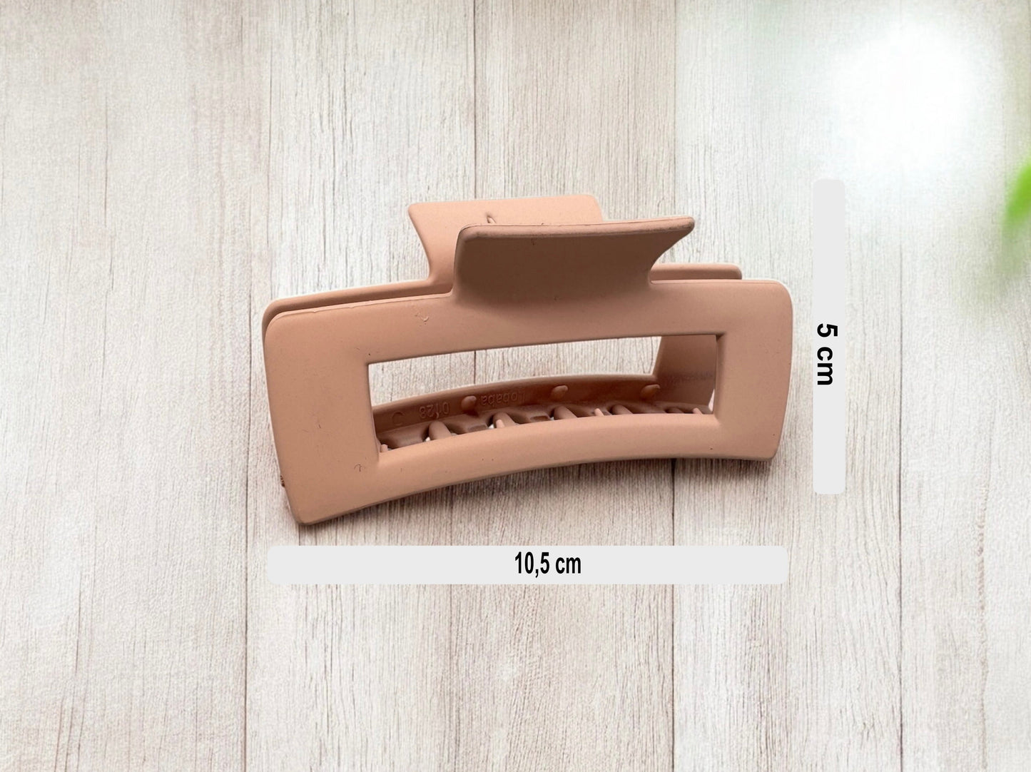Rechteckige Soft Touch Haarklammer – Detailansicht Soft-Touch-Oberfläche von fks-design