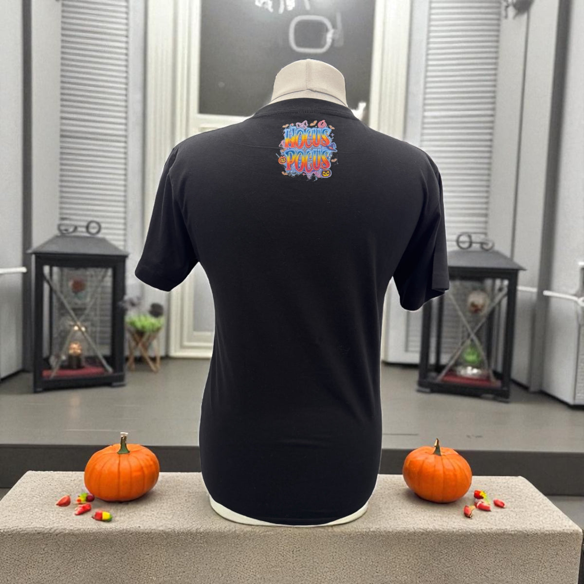 Unisex T-Shirt Hocus Pocus witziges Halloween Motiv-Shirt Rückseite von fks-design