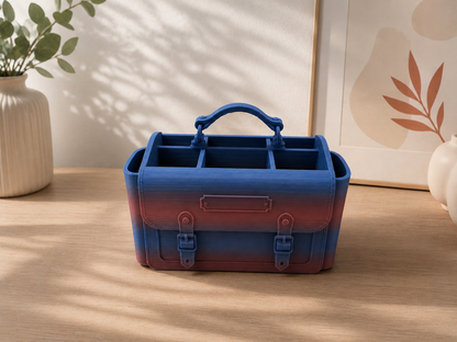 Stiftehalter Schulranzen 3D Druck mit Gradient-Optik in Blau-Rot – Schreibtisch Organizer für Kinder und Home-Office von fks-design
