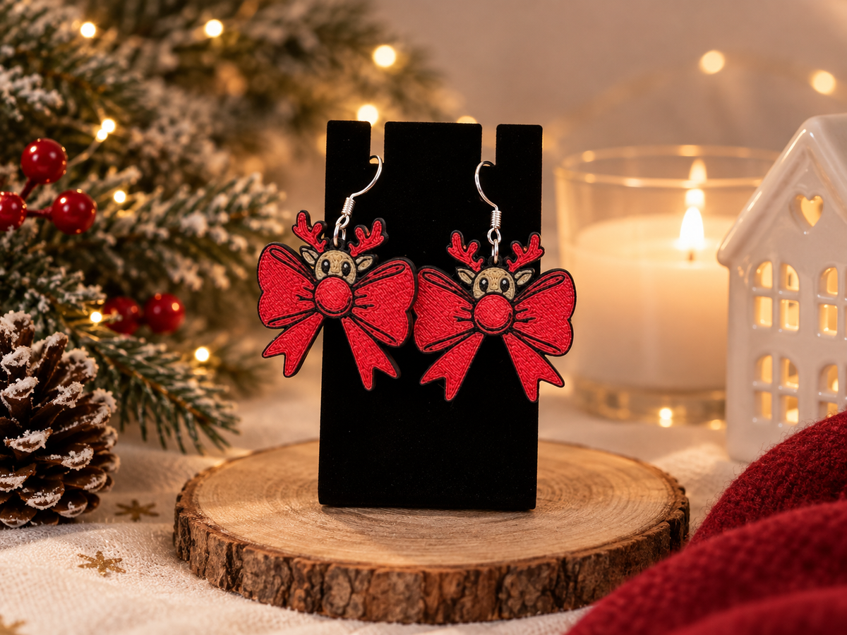 Weihnachtliche Rentier-Schleifen-Ohrringe aus leichtem 3D-Druck mit 925er Sterling-Silber-Ohrhaken von fks-design
