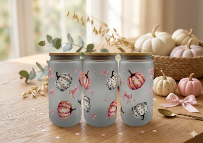 Matter Trinkbecher Kürbis mit Bambusdeckel und Trinkhalm 550 ml mit UV-DTF Motiv – Herbstdeko von fks-design

