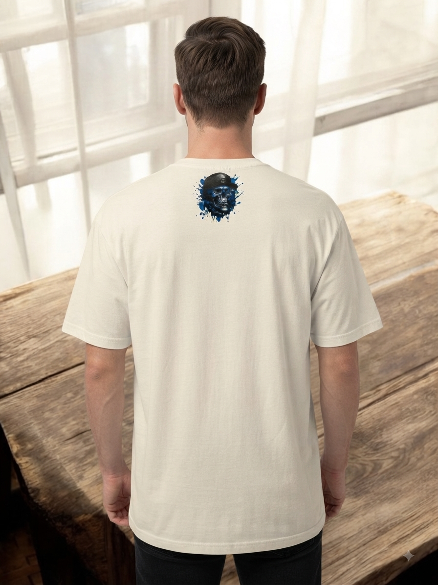 Unisex T-Shirt Skull mit Kappe weiß – Gothic Totenkopf Rückenprint von fks-design
