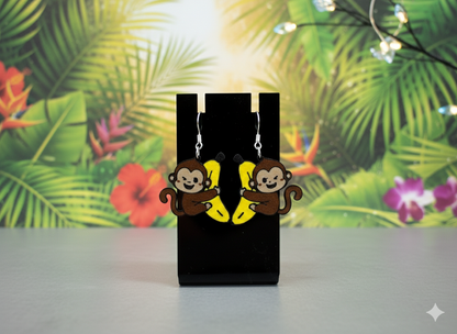 3D Druck Ohrringe Affe mit Banane – fröhlicher Affe mit Banane, 925er Sterling Silber Ohrhaken von fks-design
