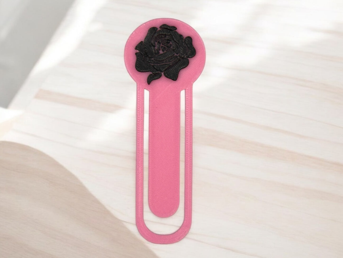 3D Druck Lesezeichen Rose – Farbe Rosa/Schwarz von fks-design
