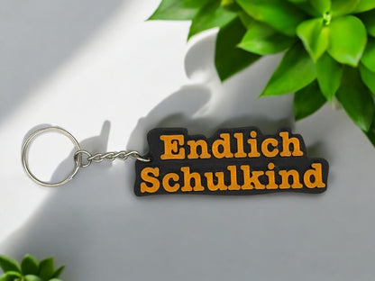 Schlüsselanhänger Endlich Schulkind 3D Druck PLA Orange Einschulungsgeschenk von fks-design
