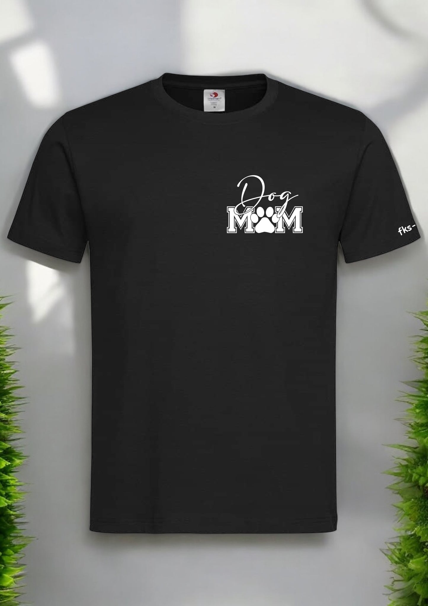 Unisex T-Shirt Dog Mom süßes Hunde Mama Motiv-Shirt Vorderseite von fks-design
