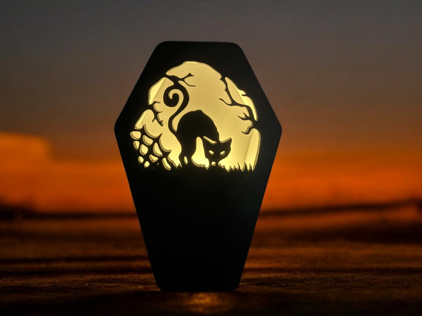 3D Druck!  Halloween Teelichthalter " Sarg mit Katze "!