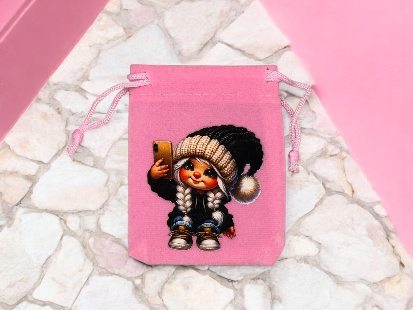 Samtbeutel " Selfie Gnomeline " mit Kordelzug! 7 x 9 cm