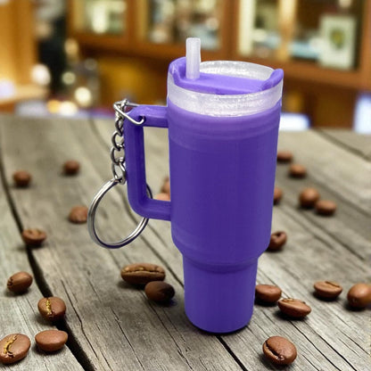 Schlüsselanhänger XL Mini 40 OZ Trinkbecher mit Geheimfach, 3D-Druck in lila, von fks-design

