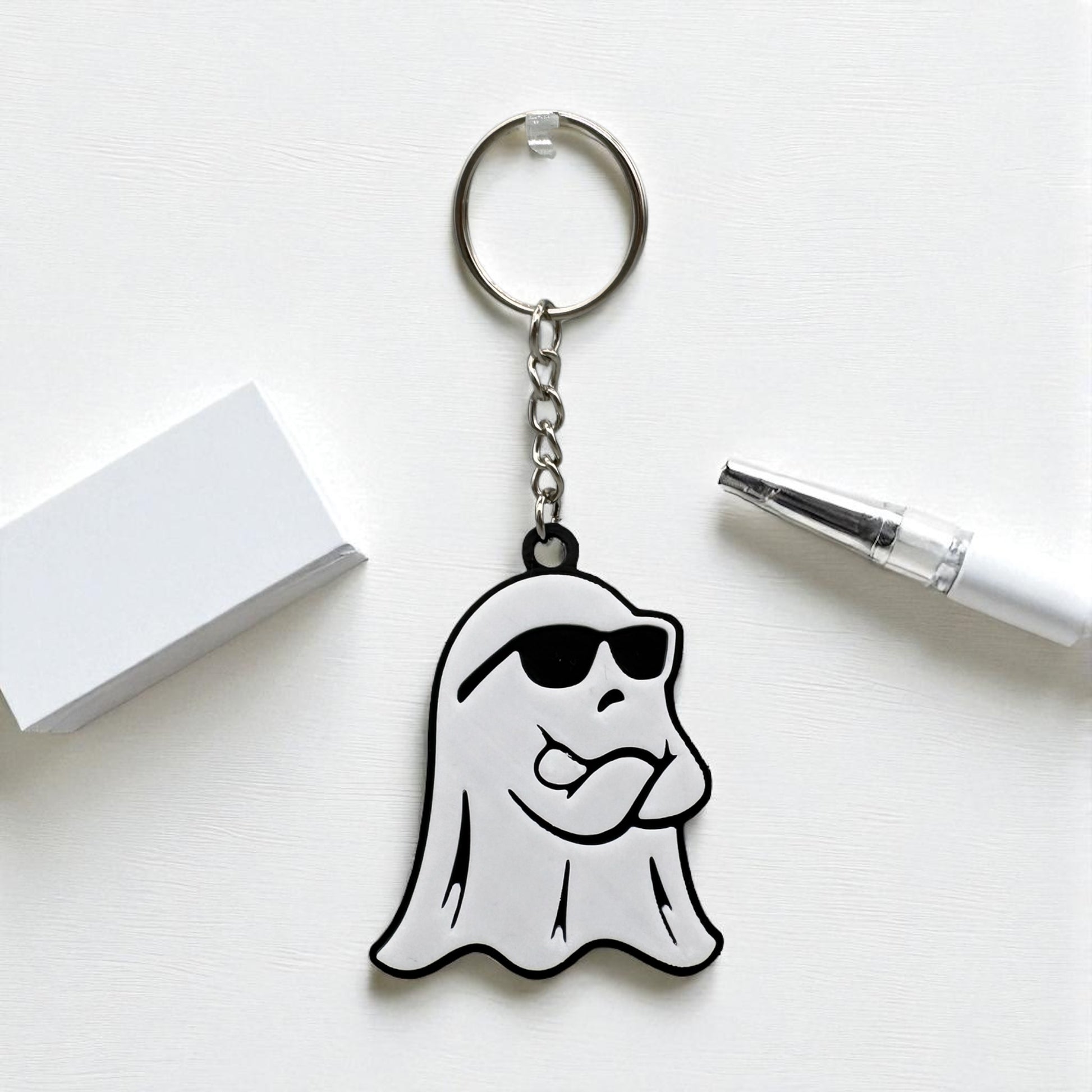 3D Druck Schlüsselanhänger Cooler Geist mit Sonnenbrille PLA Halloween von fks-design
