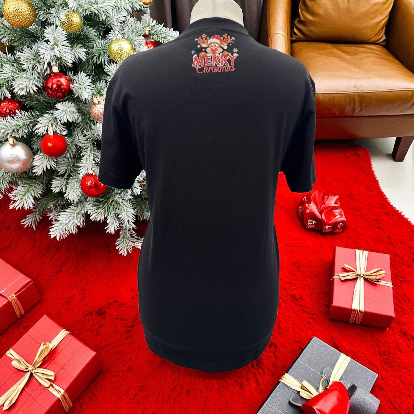 Unisex Shirt Merry Christmas Rudi Gr. M mit DTF-Druck Rückansicht von fks-design

