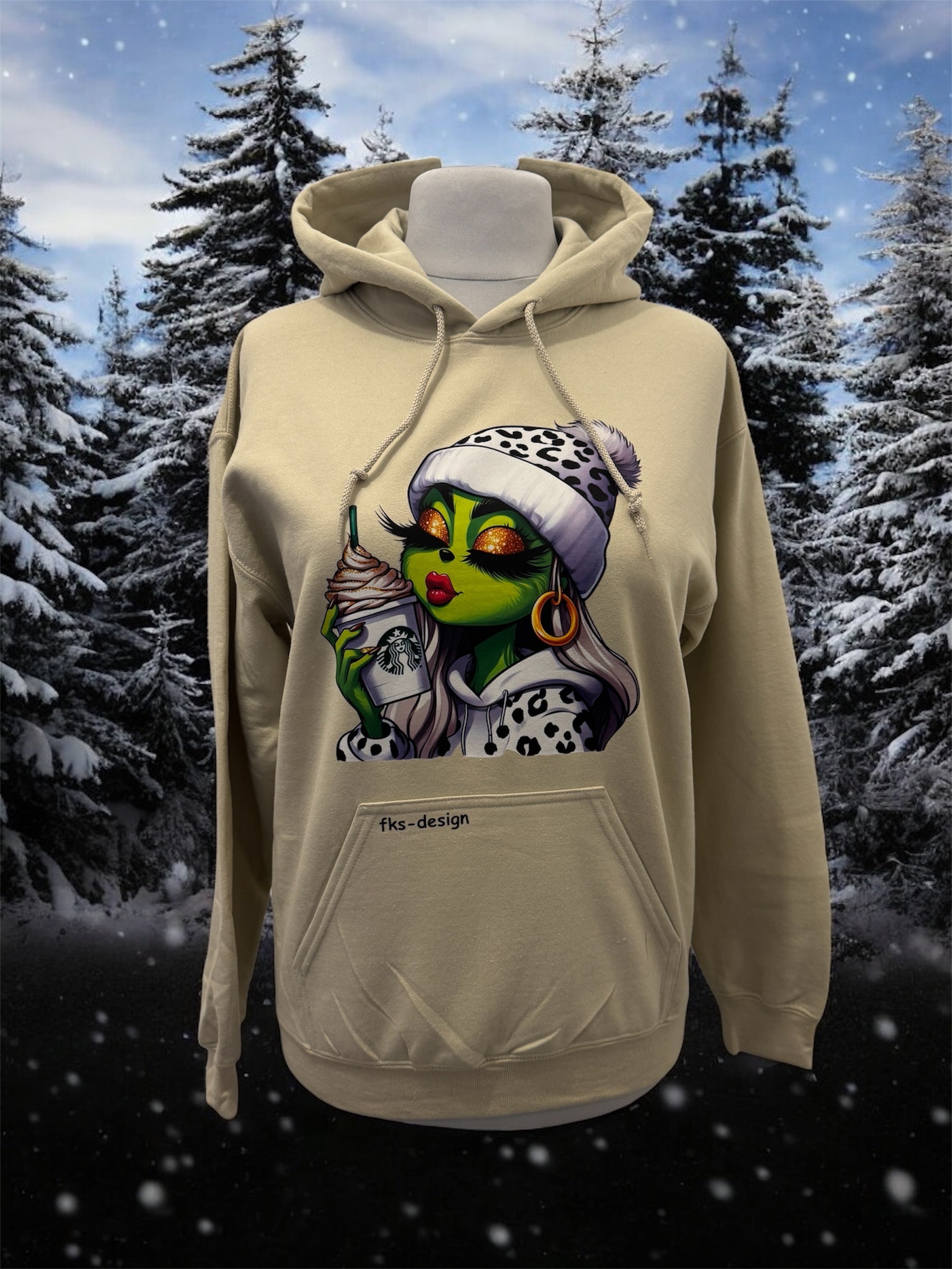 Unisex Hoodie Green Girl mit Leo Mütze Gr. M sand mit DTF-Druck Vorderansicht von fks-design

