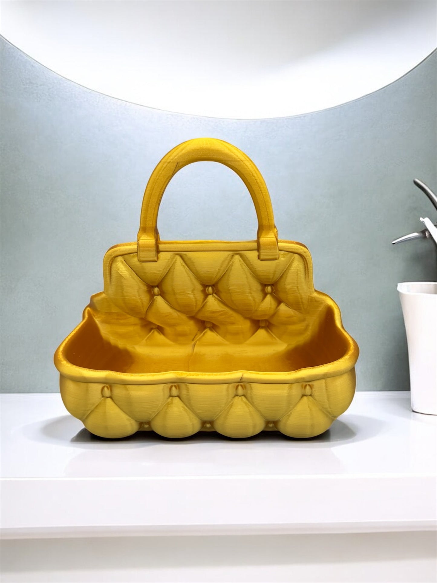 3D-Druck Ablage Gesteppte Tasche Gold von fks-design - elegante Schmuck & Schlüssel Aufbewahrung

