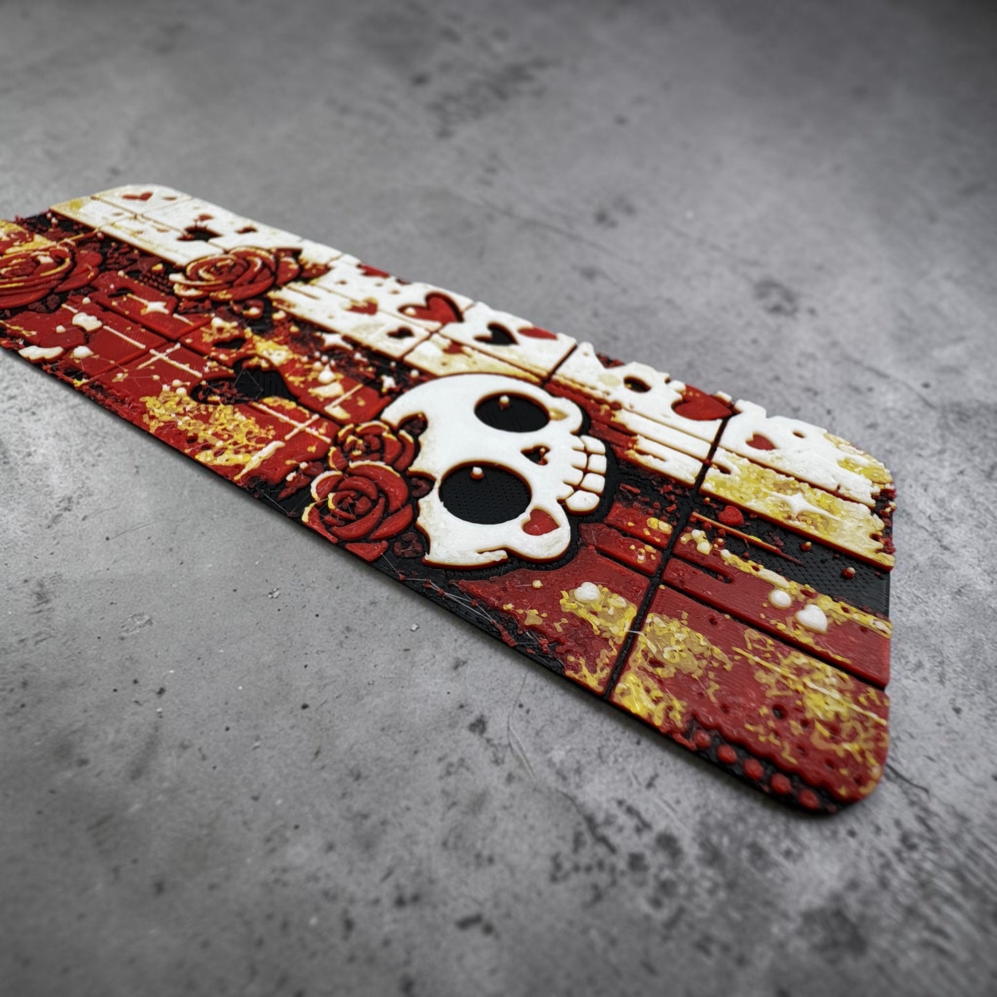 HueForge 3D Druck Lesezeichen Skull & Roses – detaillierter Buchmarker aus PLA mit Totenkopf-Motiv – von fks-design
