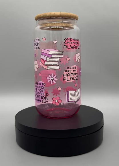 Farbiges Trinkglas "Books" – 500ml mit Bambusdeckel & Trinkhalm UV-DTF