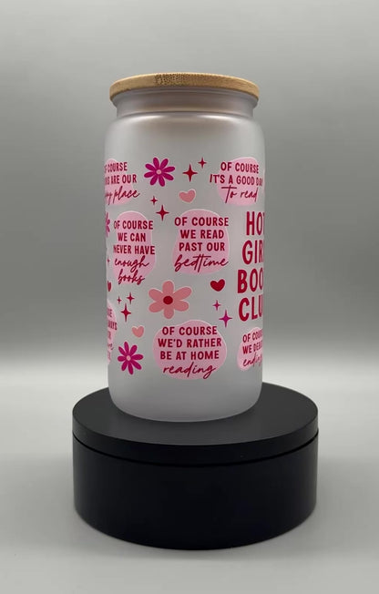 Matter Trinkbecher „Book Club“ mit Bambusdeckel & Trinkhalm – 550 ml, UV-DTF Motiv