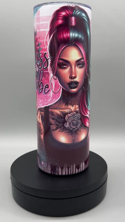 Edelstahl Tumbler „Badass Babe“ – 600 ml, doppelwandig isolierend