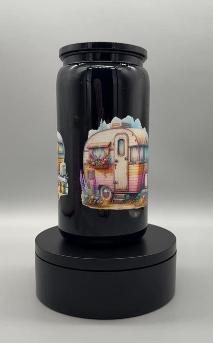 Trinkbecher „Camping“ mit Deckel & Trinkhalm – 550 ml, UV-DTF Motiv